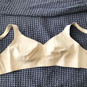 Lululemon sports or lounge bra